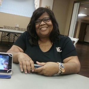 Meet your Posher, Rhonda